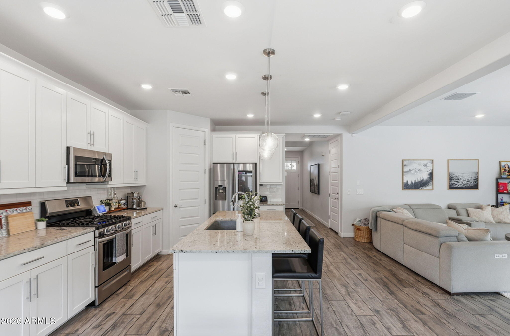 1166 E Weatherby Way - Photo 11