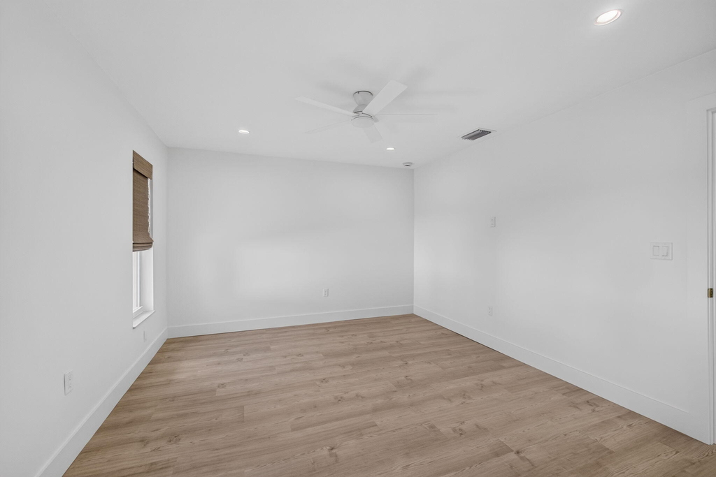 8816 Se Alabama Place - Photo 16