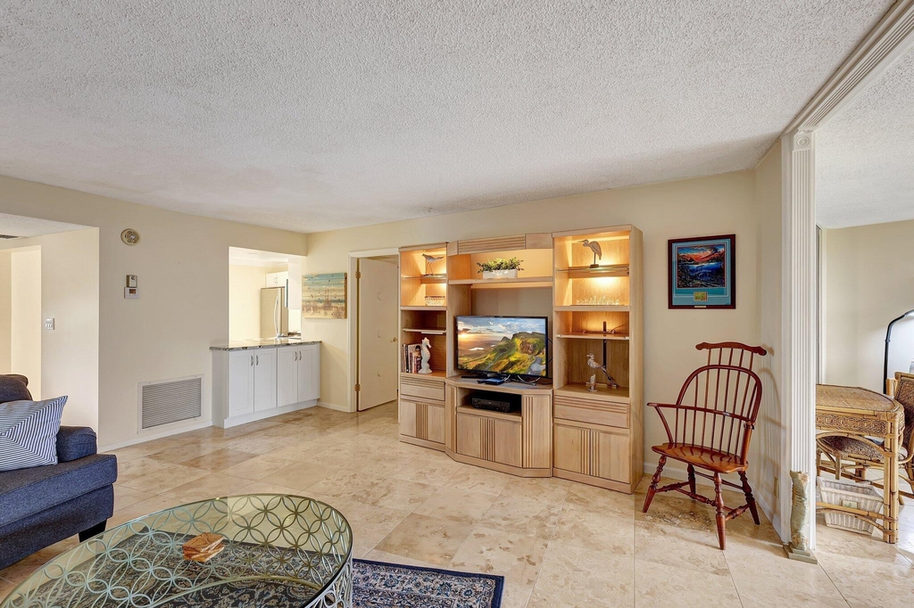 1357 Ne Ocean Boulevard - Photo 11