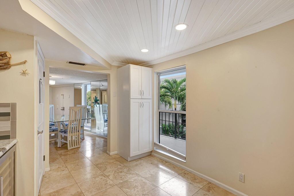 1357 Ne Ocean Boulevard - Photo 23