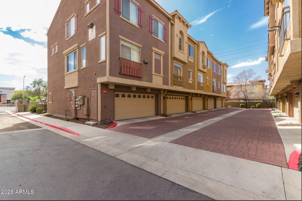 900 S 94th Street - Photo 24