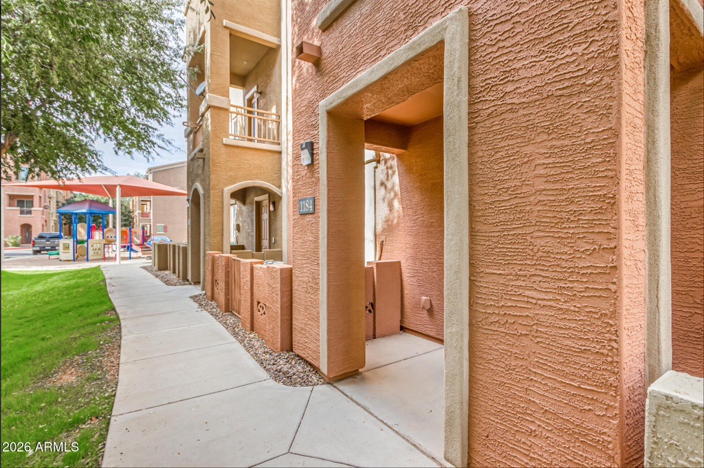 900 S 94th Street - Photo 1