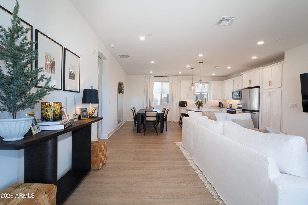 2121 W Sonoran Desert Drive - Photo 2