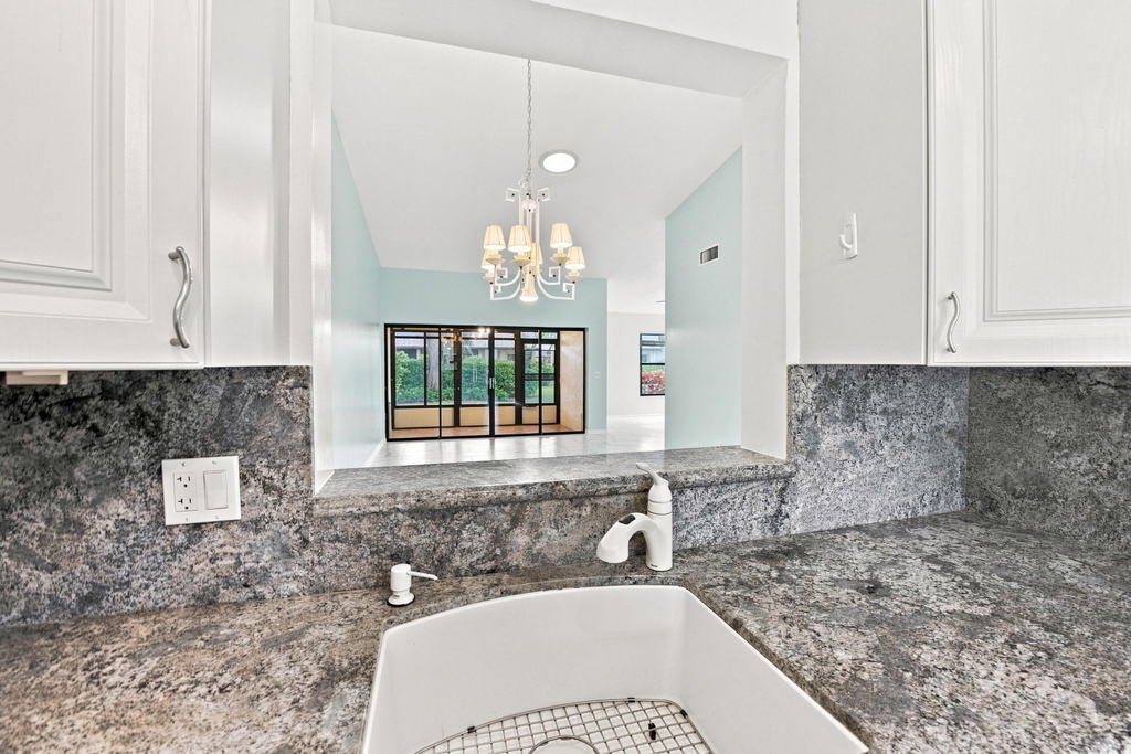 3872 Vine Trail - Photo 11