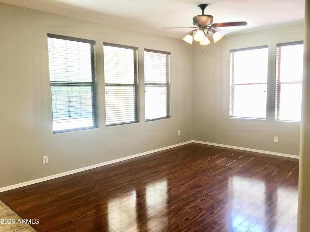 3271 E Carla Vista Drive - Photo 4