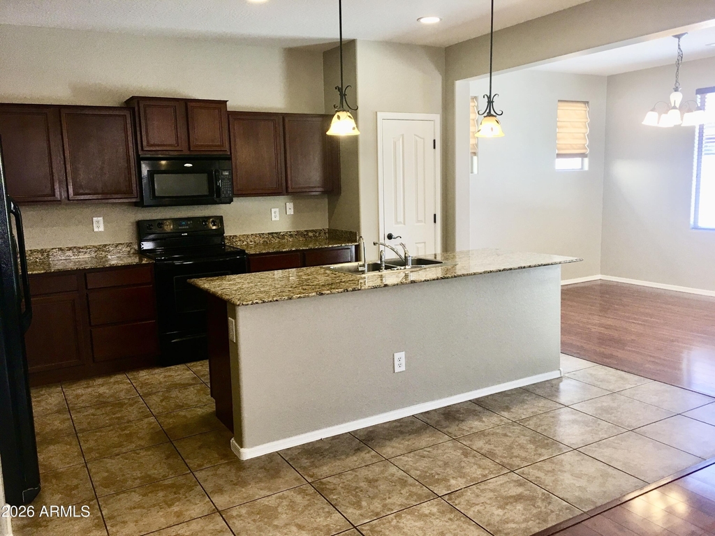 3271 E Carla Vista Drive - Photo 6