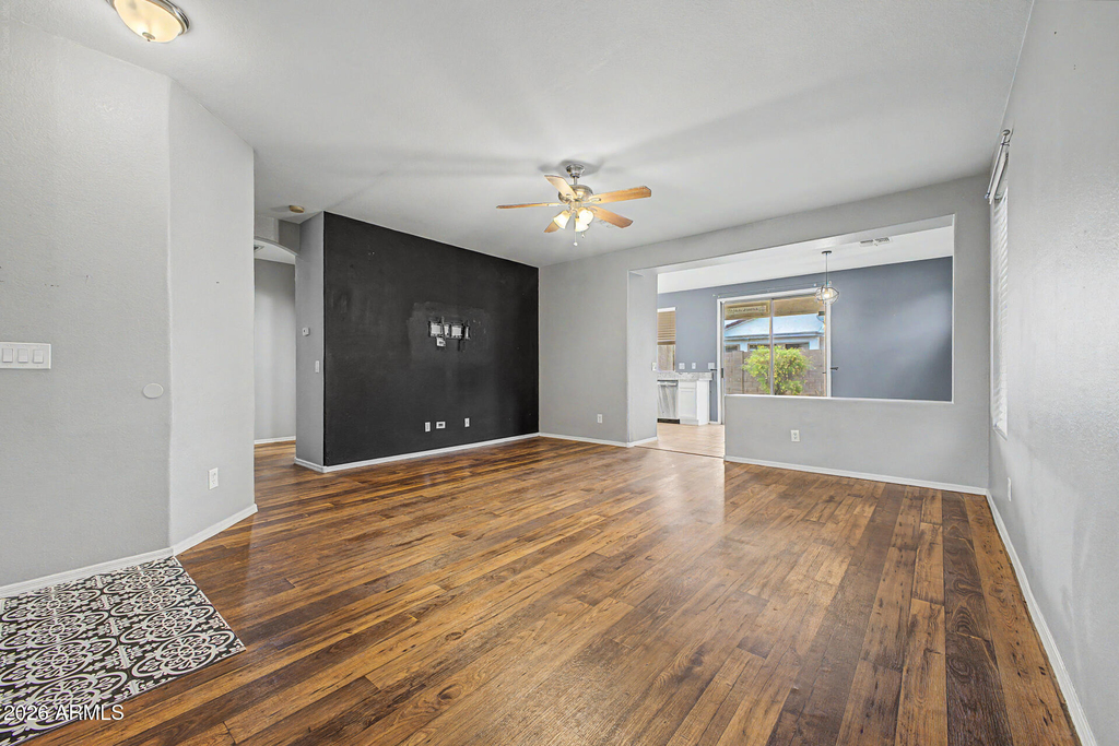 11532 W Cottonwood Lane - Photo 6