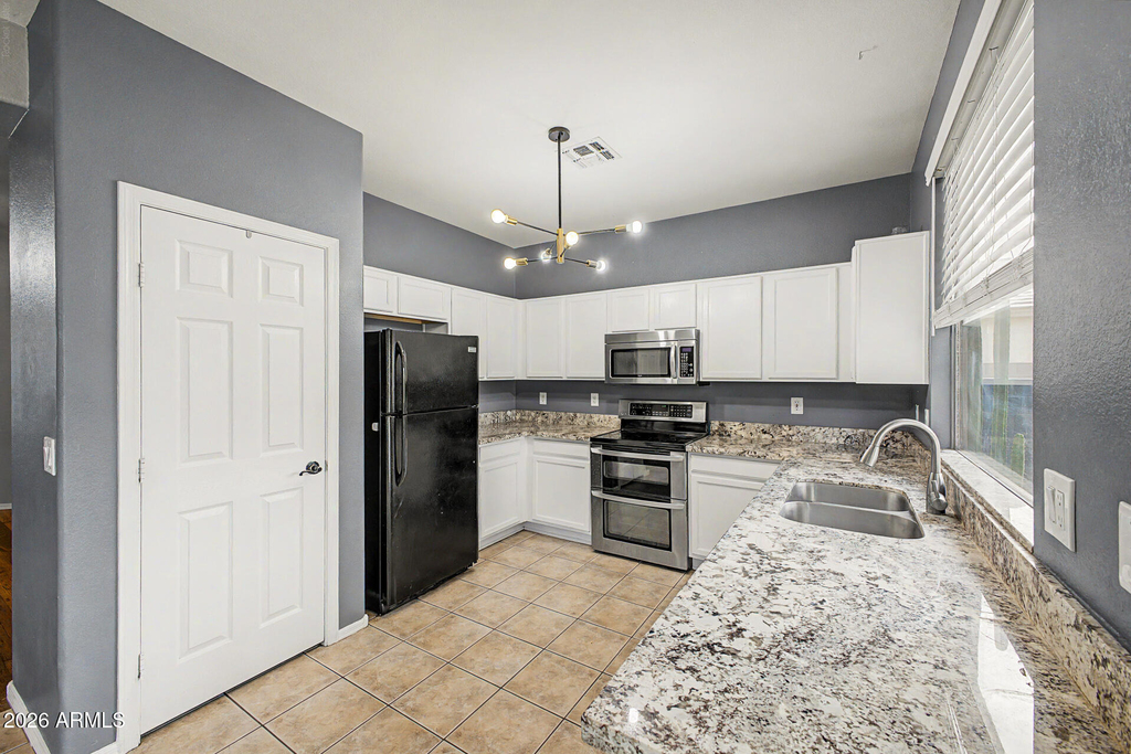 11532 W Cottonwood Lane - Photo 10