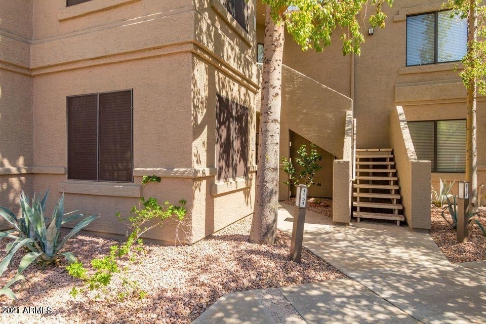 15252 N 100th Street - Photo 2