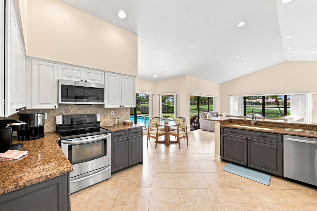10455 Stonebridge Boulevard - Photo 24