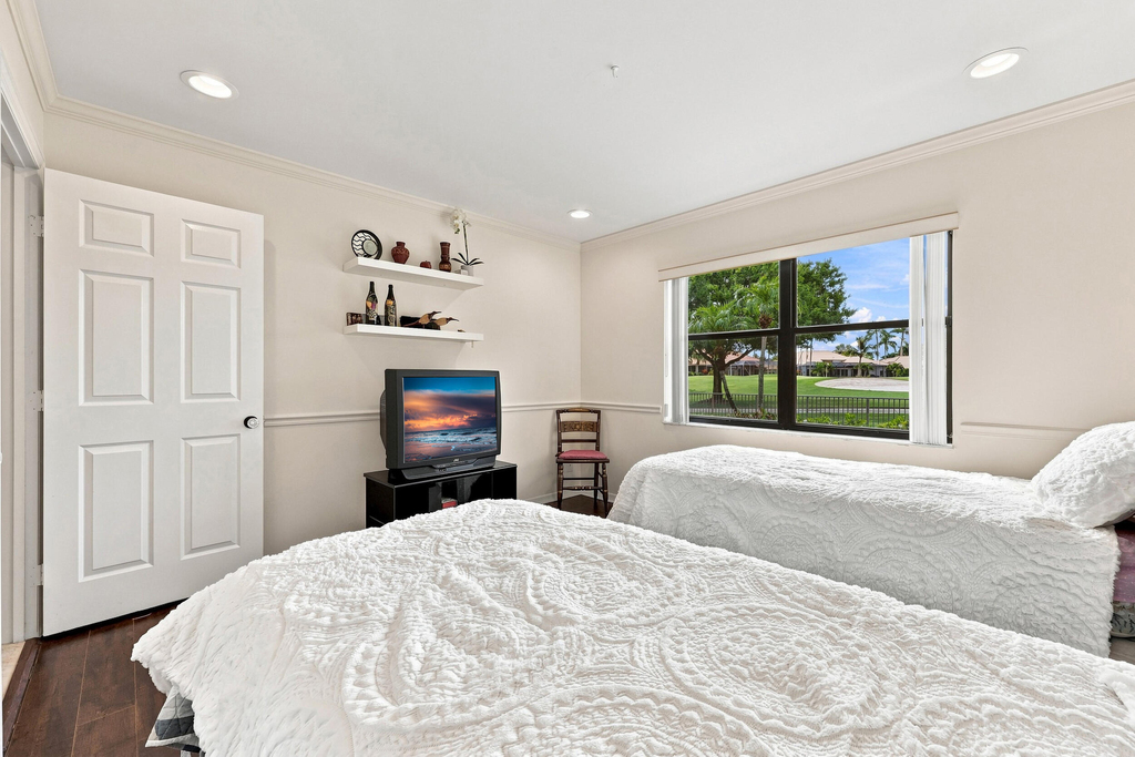 10455 Stonebridge Boulevard - Photo 34