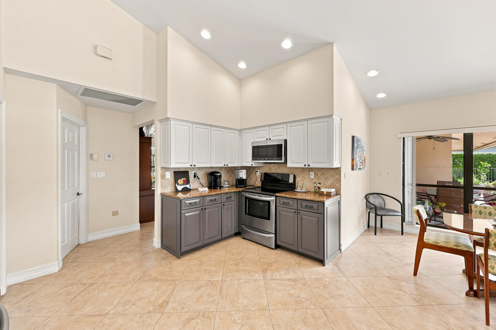 10455 Stonebridge Boulevard - Photo 23