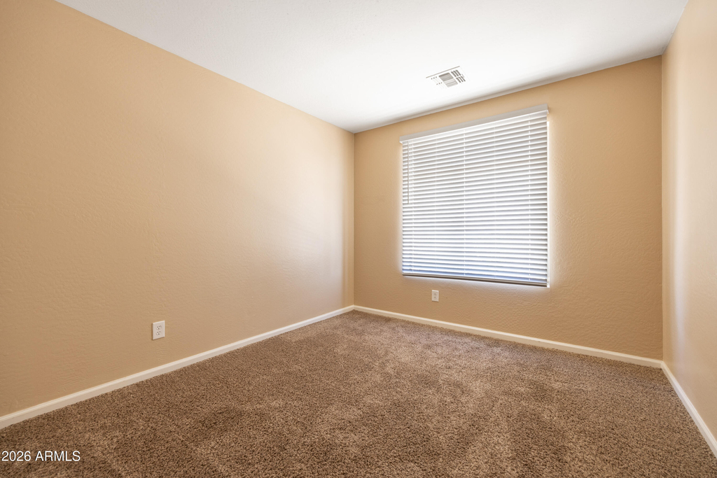 18892 N Toledo Avenue - Photo 14