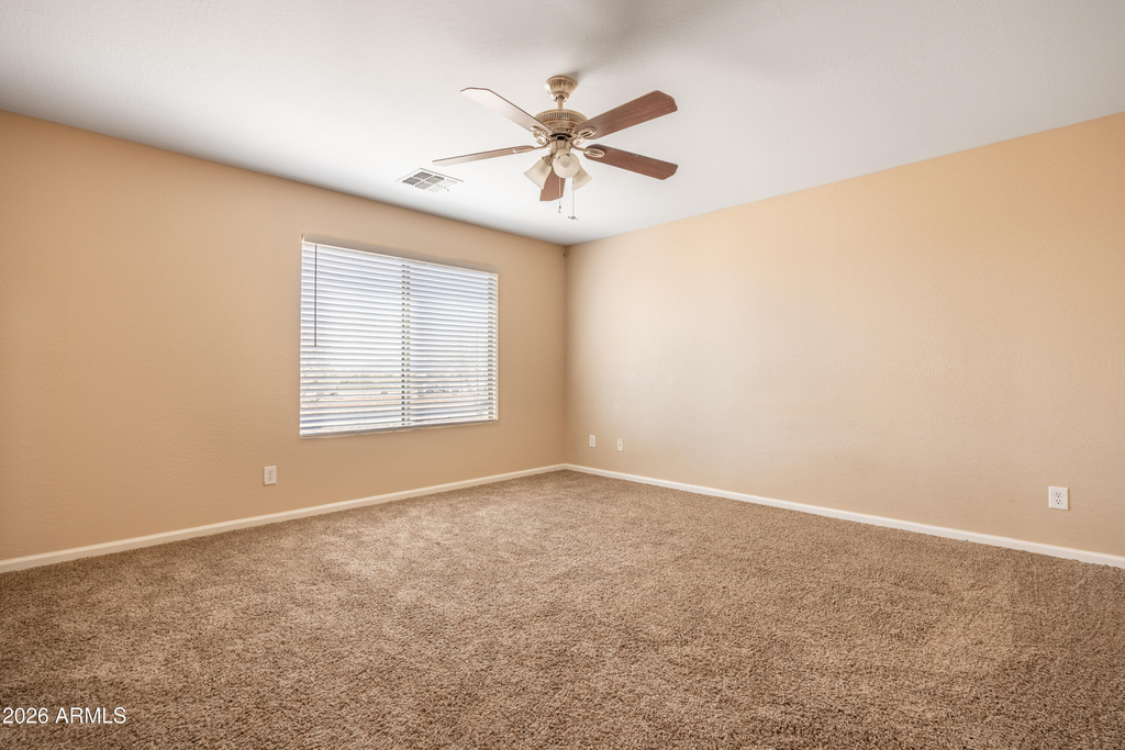 18892 N Toledo Avenue - Photo 16