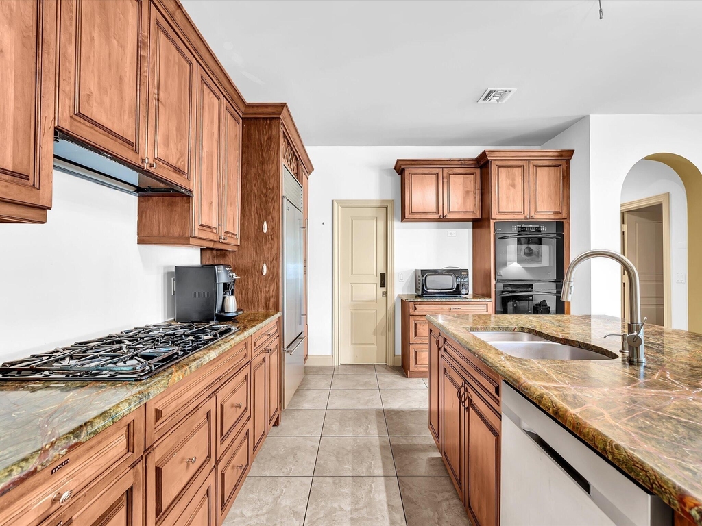 724 Park Place - Photo 55