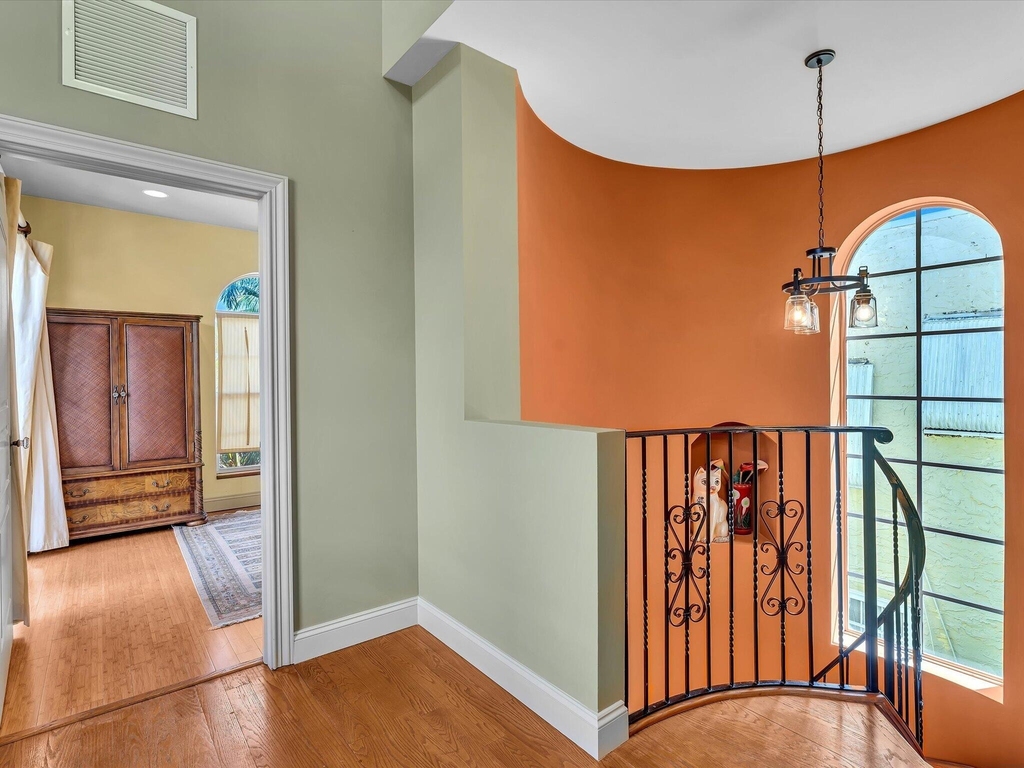 724 Park Place - Photo 26