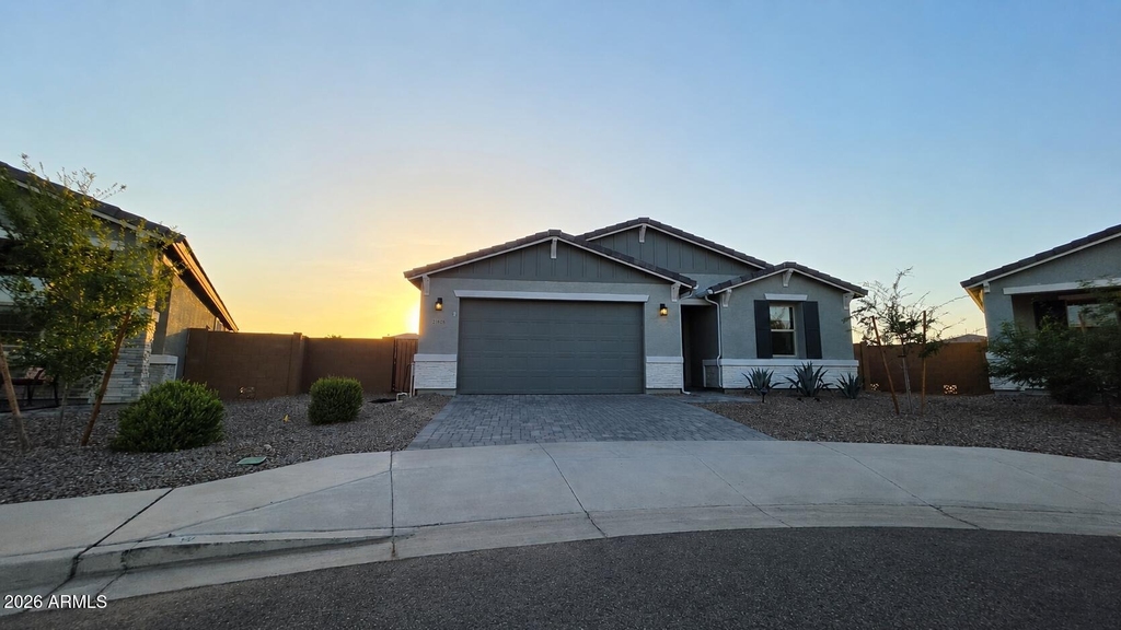 21668 N Belt Drive - Photo 0