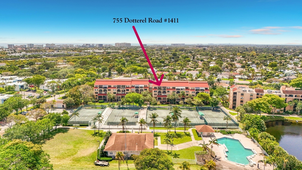 755 Dotterel Road - Photo 0