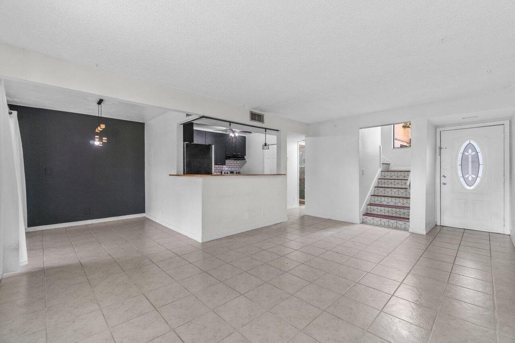 1149 Nw 13th Street - Photo 1