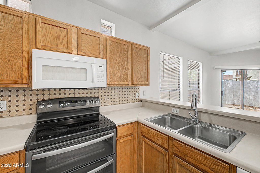 280 S Elizabeth Way - Photo 7