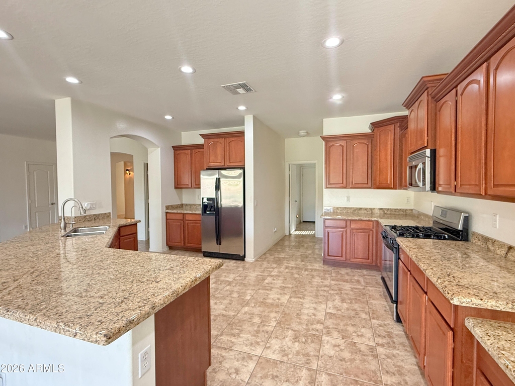 2778 E Courtney Street - Photo 7