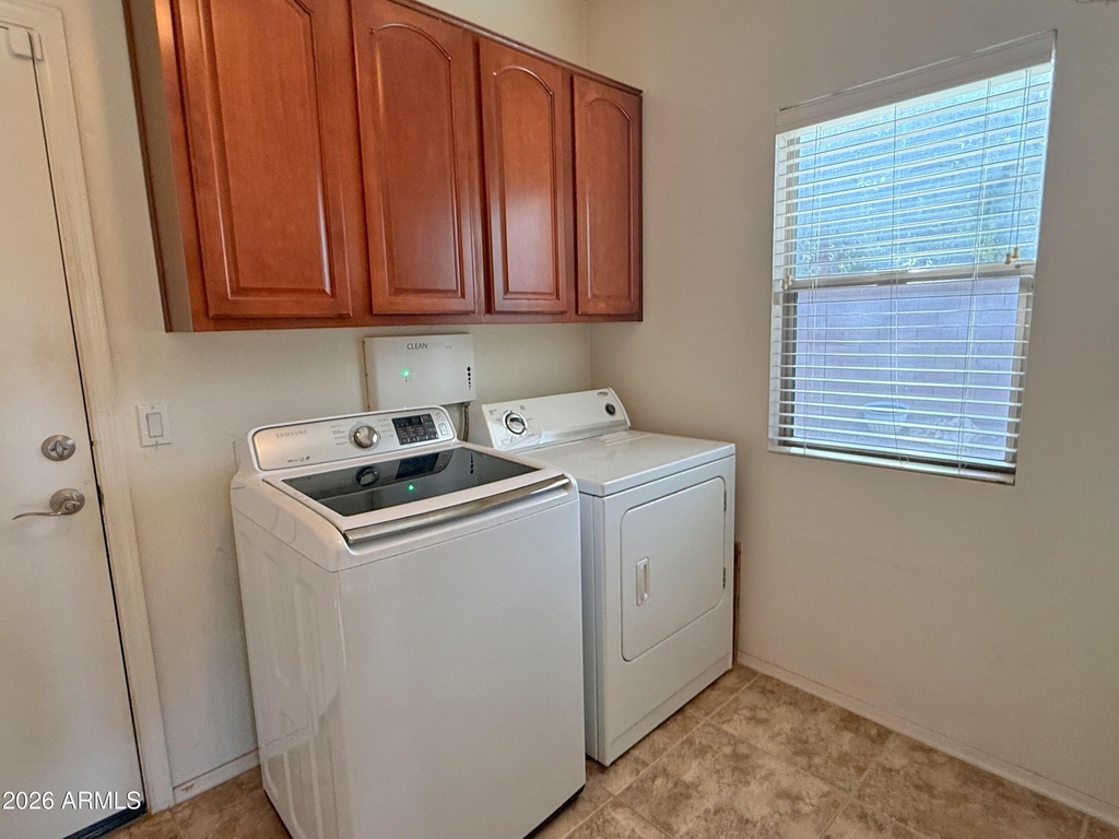 2778 E Courtney Street - Photo 22