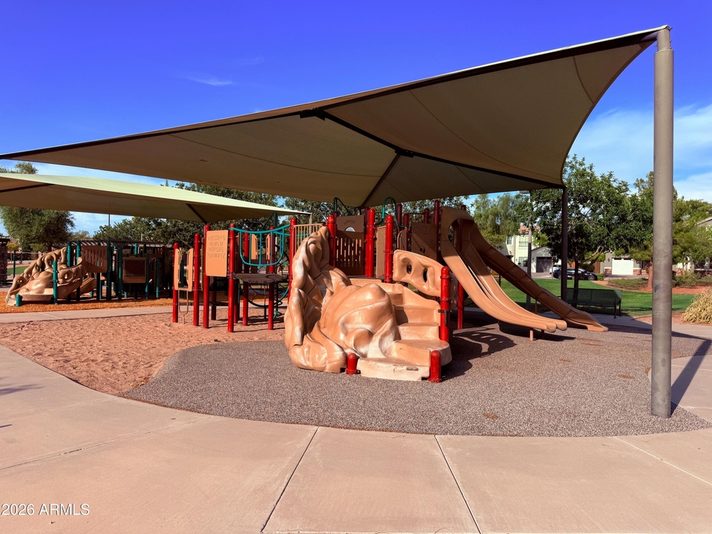 2778 E Courtney Street - Photo 30