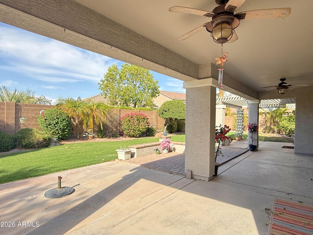 2778 E Courtney Street - Photo 24