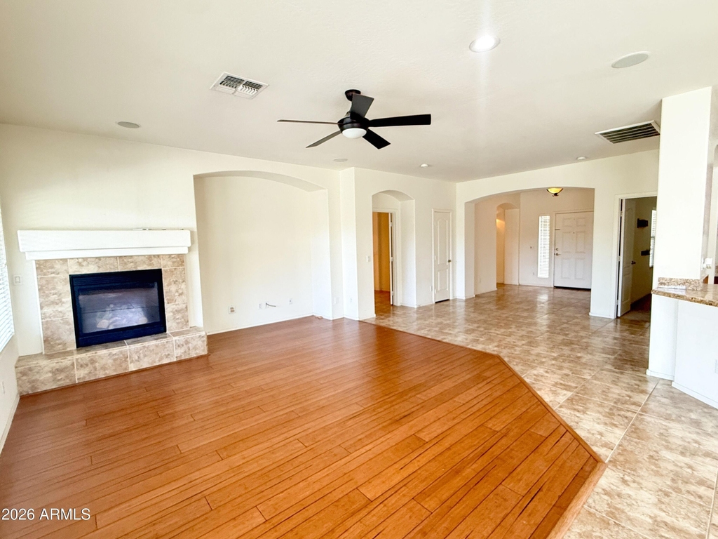 2778 E Courtney Street - Photo 5