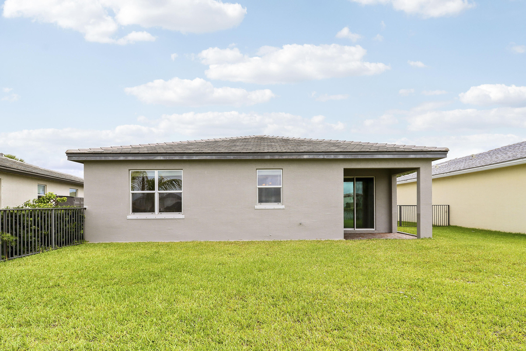 8292 Nw Greenbank Circle - Photo 24