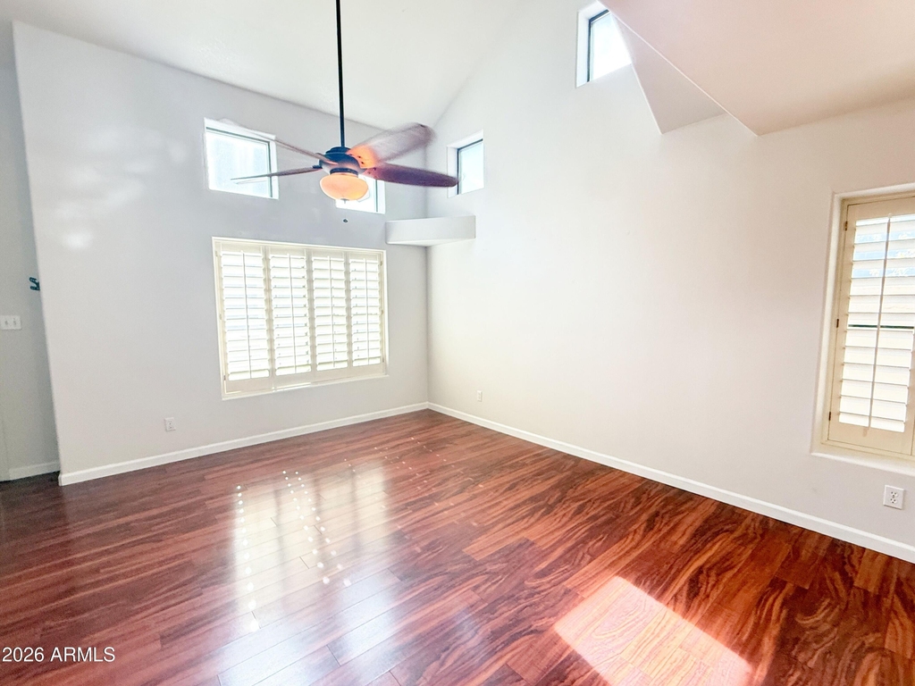 5665 W Galveston Street - Photo 4