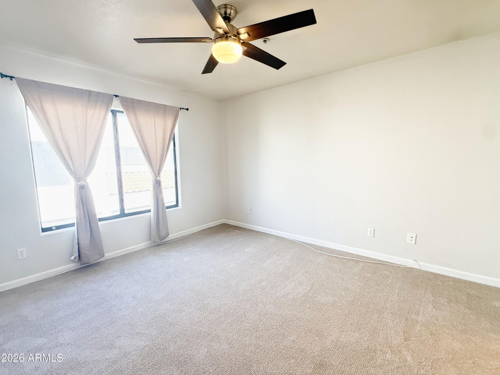 5665 W Galveston Street - Photo 7