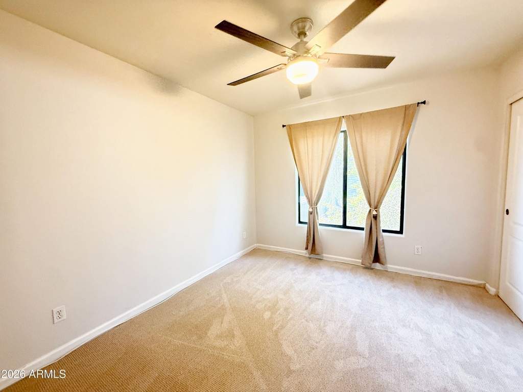 5665 W Galveston Street - Photo 11