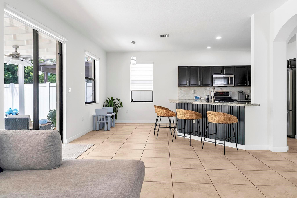 3548 W 88th Street - Photo 14