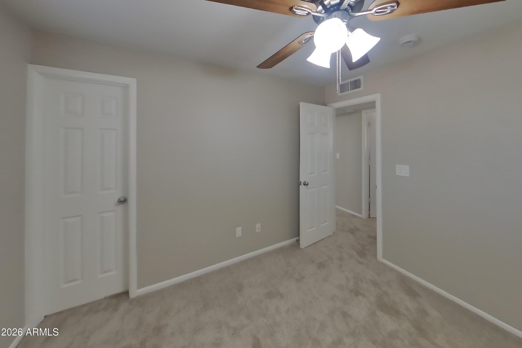 5017 W Sierra Vista Drive - Photo 6
