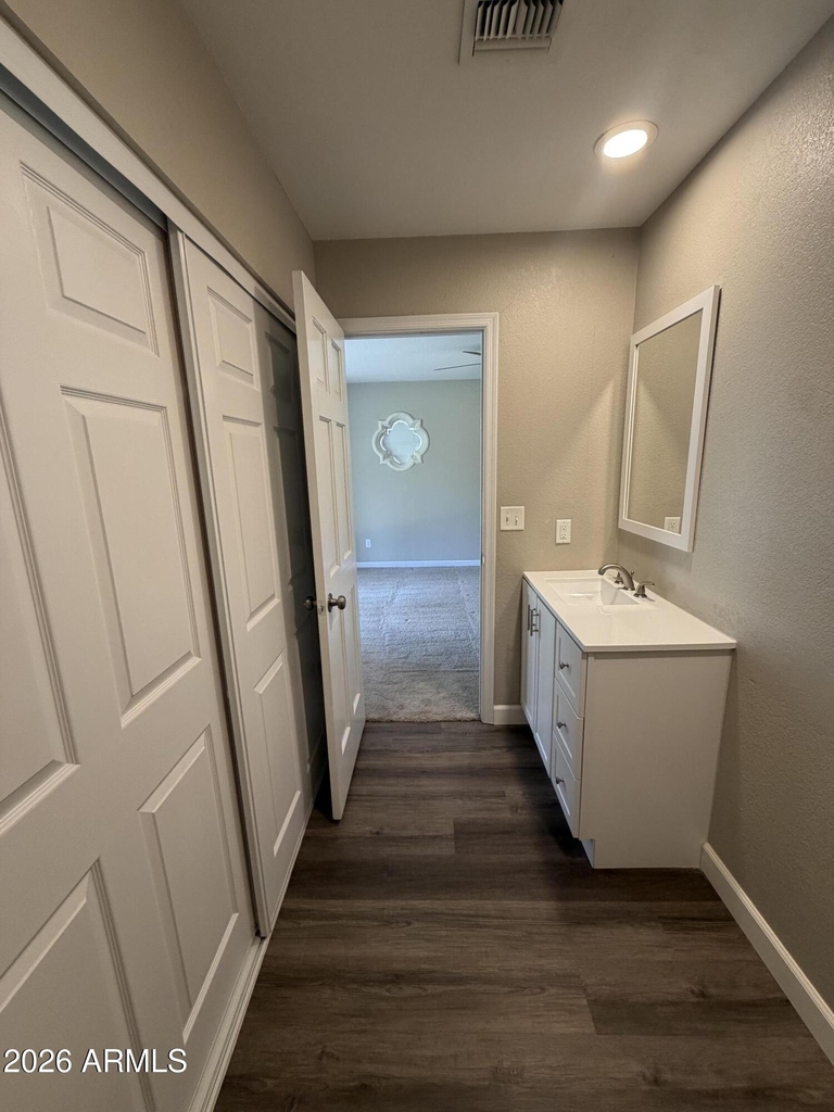 5201 W Mercer Lane - Photo 19