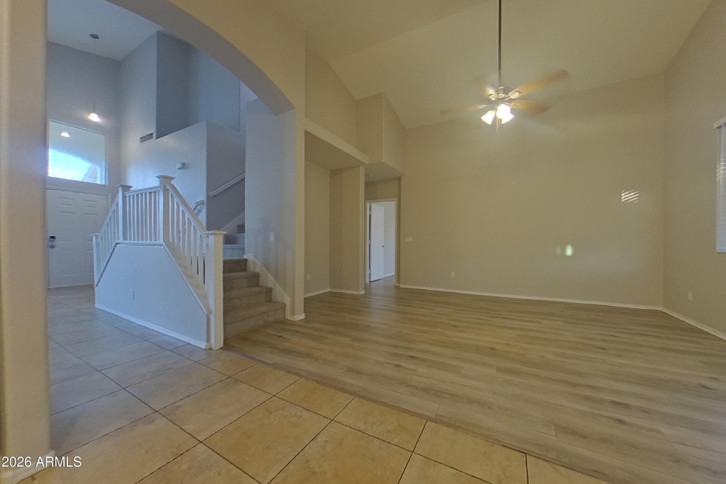 16264 W Lincoln Street - Photo 3