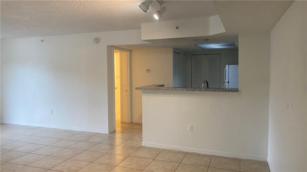 5045 Wiles Road - Photo 3