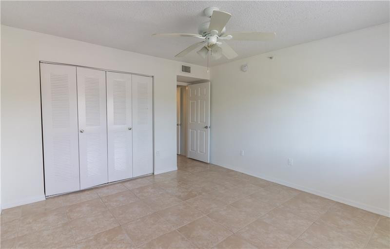 5045 Wiles Road - Photo 12