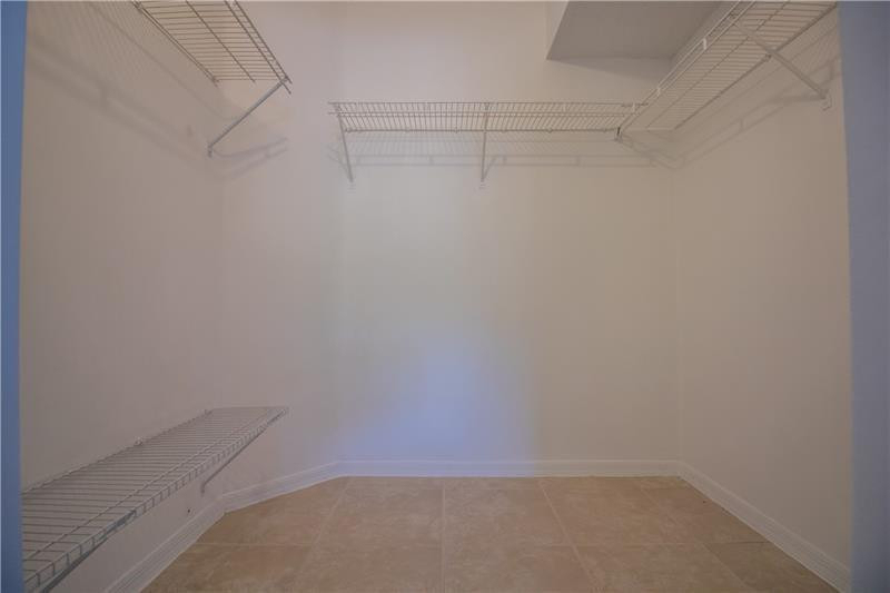 5045 Wiles Road - Photo 8