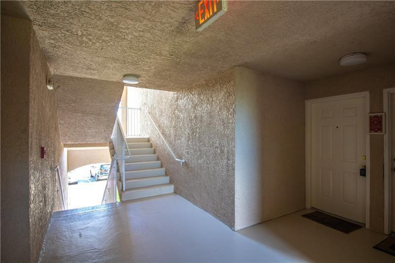 5045 Wiles Road - Photo 28