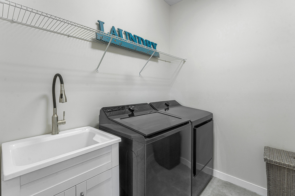 610 Pioneer Way - Photo 28