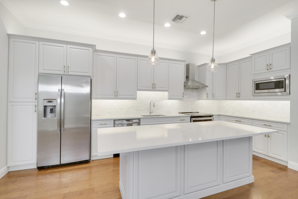 513 Sw Ocean Boulevard - Photo 9