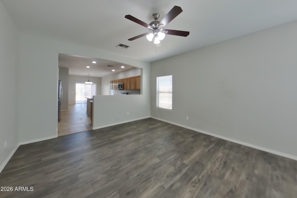 22872 S 218th Street - Photo 1