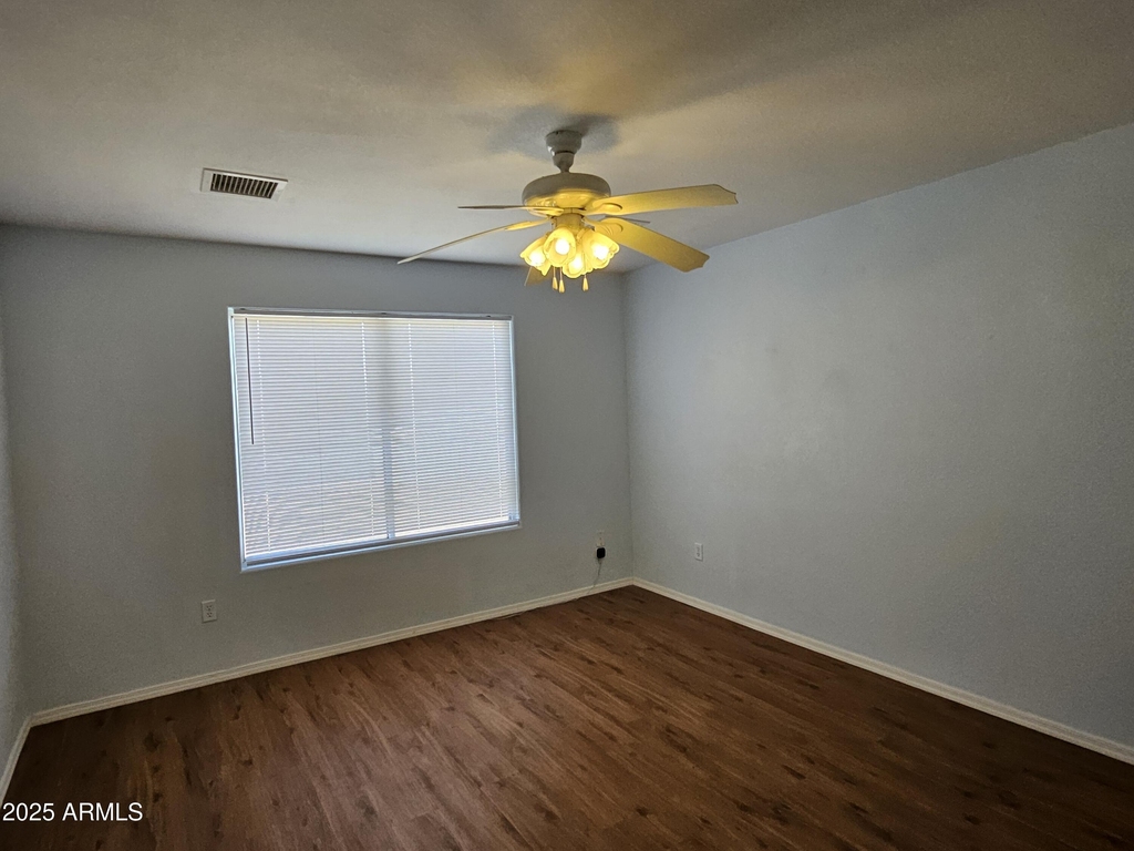 10321 W Fernando Drive - Photo 14