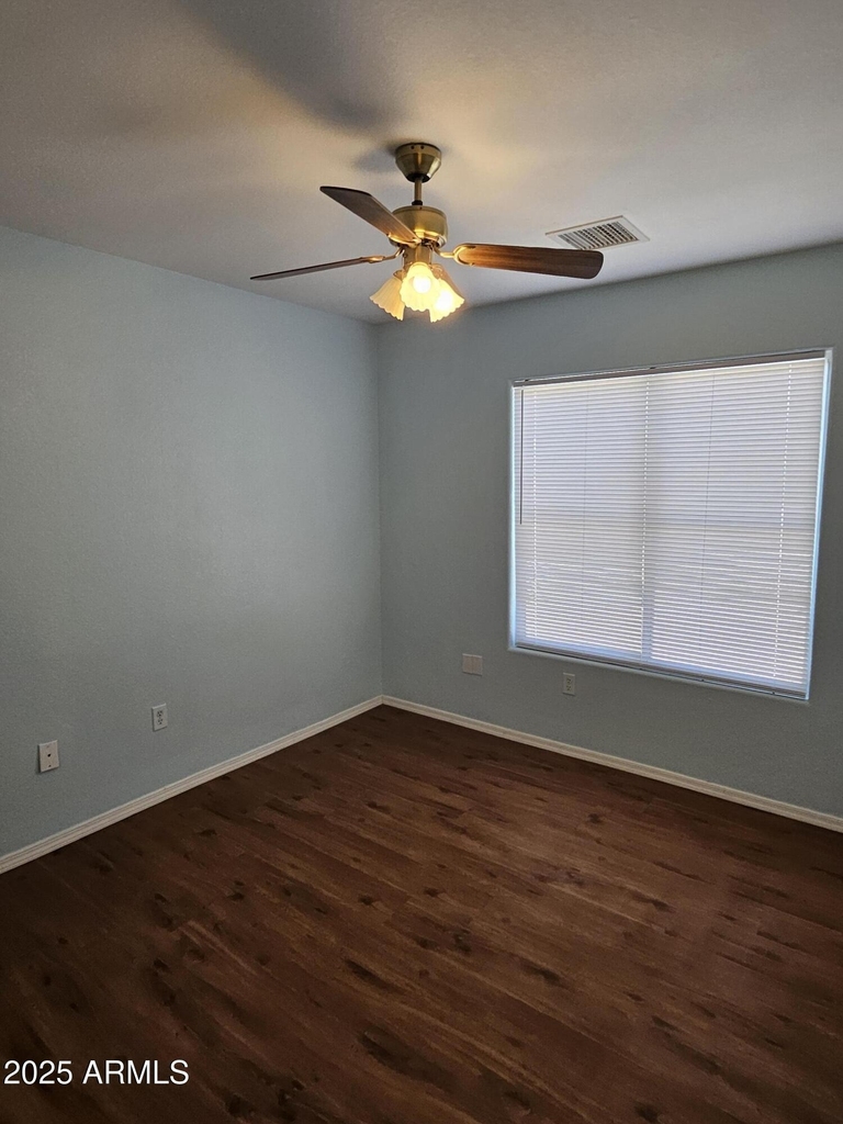 10321 W Fernando Drive - Photo 10