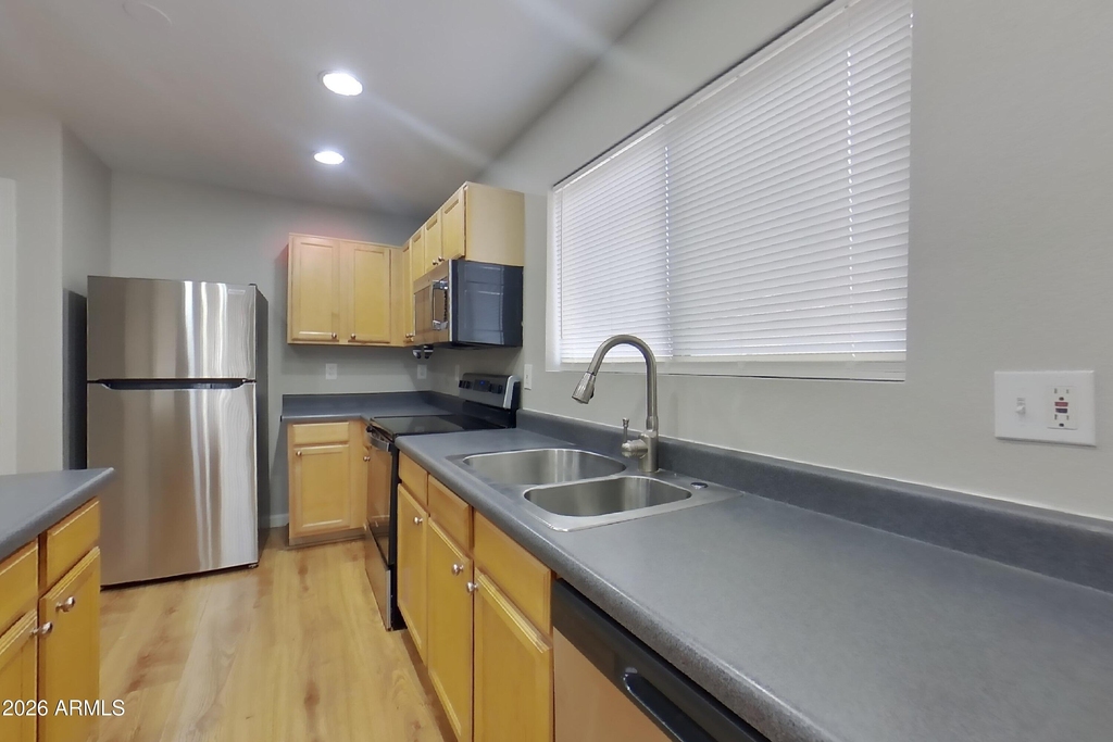 3206 W Casino Avenue - Photo 4