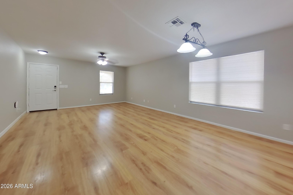 3206 W Casino Avenue - Photo 1