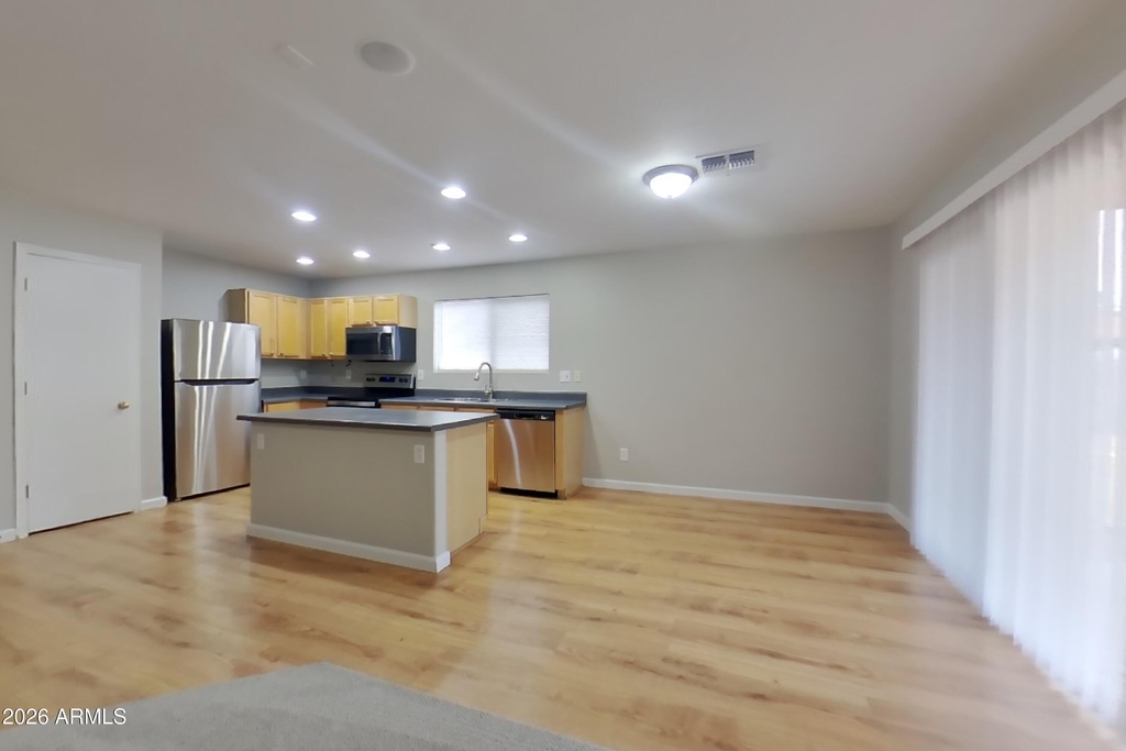 3206 W Casino Avenue - Photo 3
