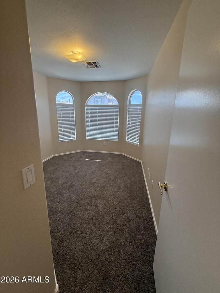 3236 E Kerry Lane - Photo 21